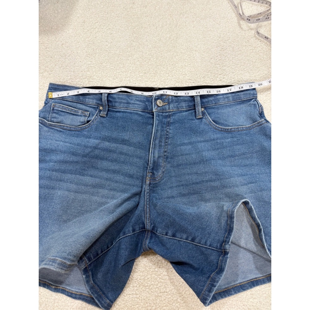 Lularoe Denim Jean Shorts Medium Wash Blue Size 34 Stretch 7" High Rise - Picture 5 of 8